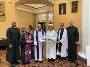 LAMPa and ecumenical partners offered ashes-to-go in the state Capitol for the first time since the pandemic